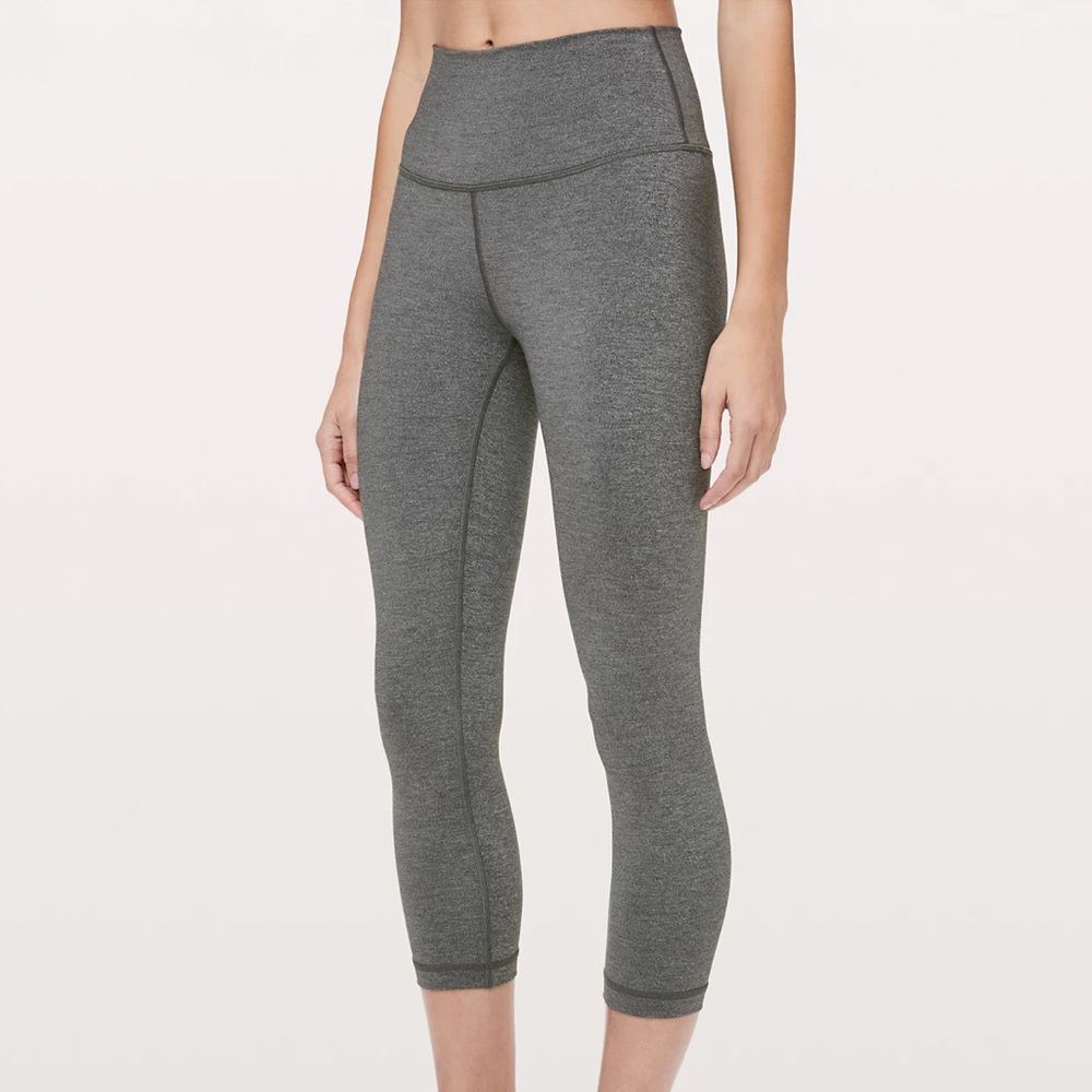 SOLD! Lululemon Wunder Legging